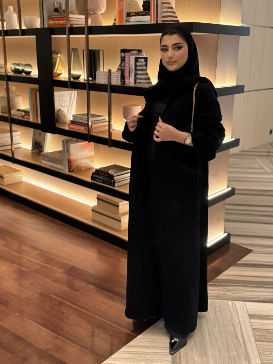 Double Cloche (  دبل كلوش مبطن فقط من الامام )